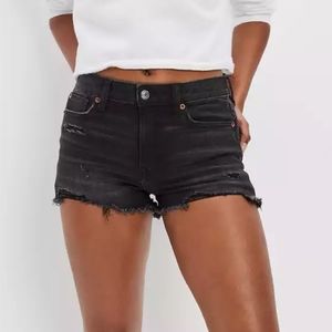 NWT American Eagle Distressed Hi-Rise Shortie Jean Shorts size 8